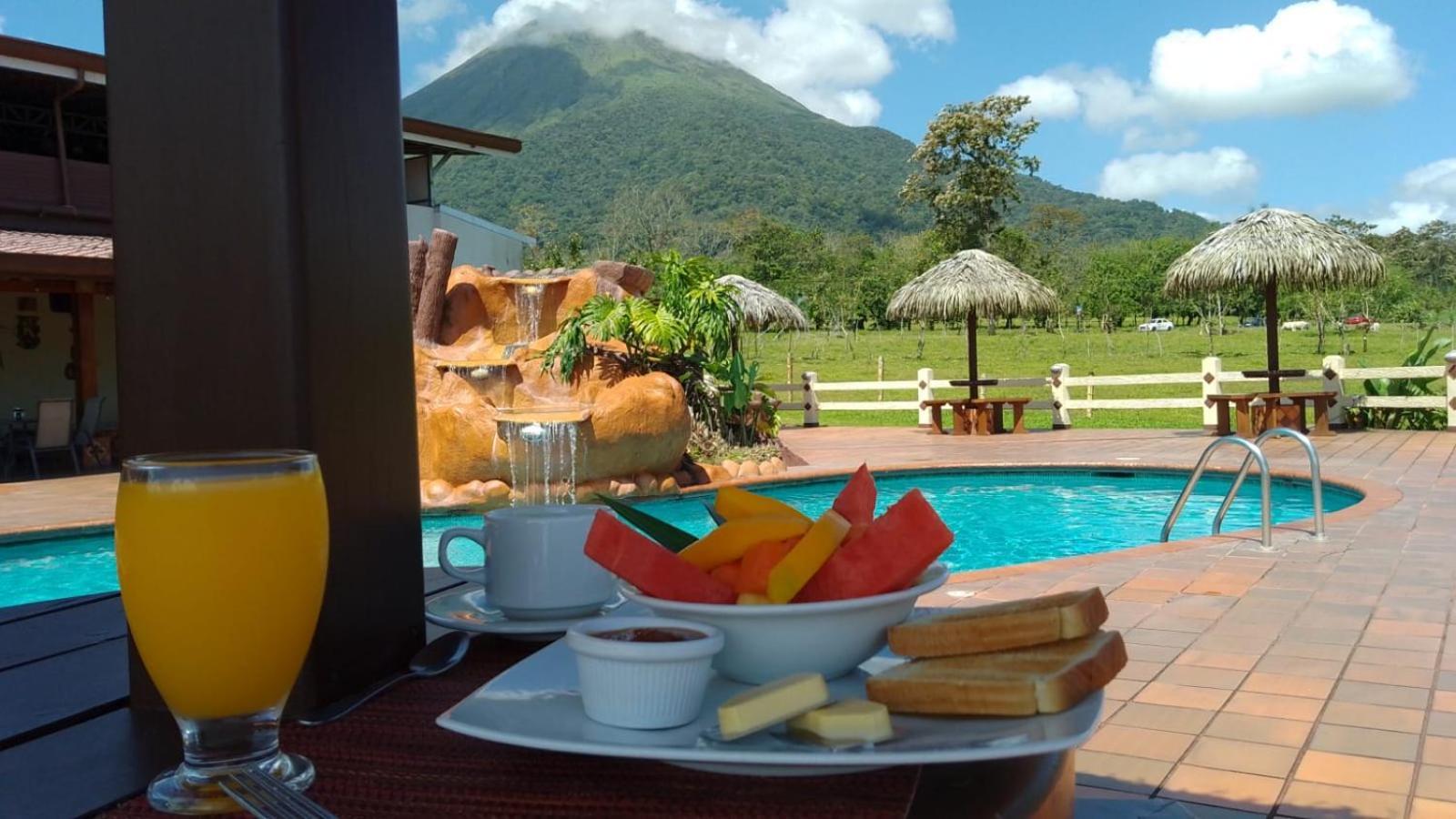 Hotel La Pradera Del Arenal La Fortuna Exterior foto